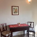 Апартаменты An Tij Sle - Nel Cuore Del Borgo Гуарене