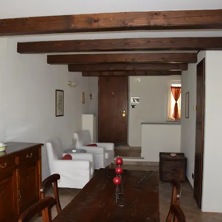 An Tij Sle - Nel Cuore Del Borgo