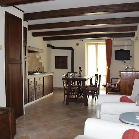 An Tij Sle - Nel Cuore Del Borgo Apartment