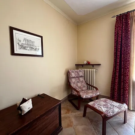 An Tij Sle - Nel Cuore Del Borgo Guarene