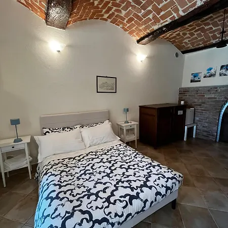 An Tij Sle - Nel Cuore Del Borgo Apartament Guarene